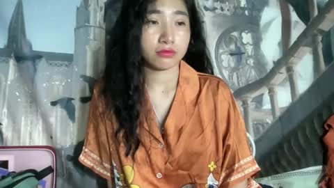 Snapshot of littlewaifu3784 chatting on 03/17/26, 05:27 littlewaifu3784 online show from 03/17/26, 05:27
