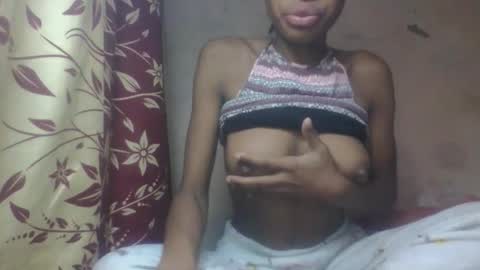 yanah online show from 09/12/25, 11:32