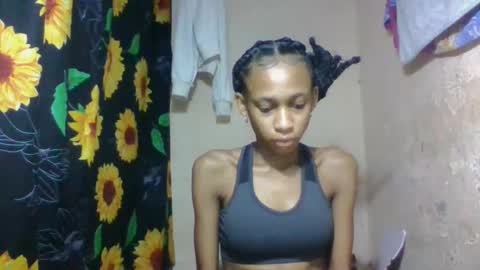 yanah online show from 05/04/26, 02:07