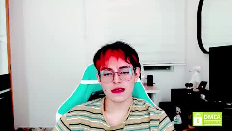 littlezhalem online show from 01/09/26, 05:21