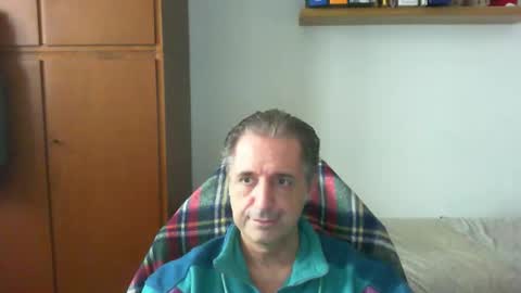 liuk53 online show from 04/13/26, 12:43