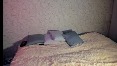 Olivia online show from 02/02/25, 01:02