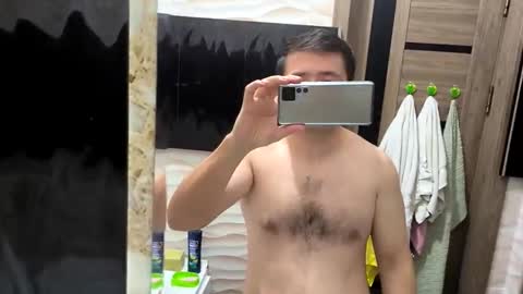 live_1119 online show from 11/30/25, 04:27