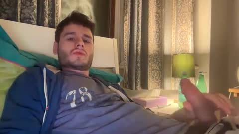 Snapshot of livefantesy4 chatting on 03/03/26, 11:43 livefantesy4 online show from 03/03/26, 11:43