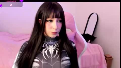 Liz online show from 11/17/25, 04:51