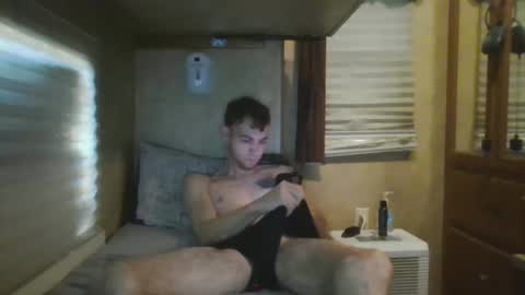 livetyy online show from 10/20/25, 02:50