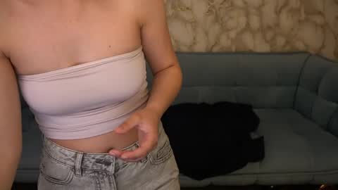 liviashy online show from 04/18/26, 07:58