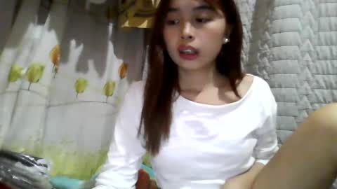 Snapshot of livingbarbielatism chatting on 07/15/26, 04:40 livingbarbielatism online show from 07/15/26, 04:40