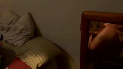 livingpuddle online show from 04/15/26, 11:49