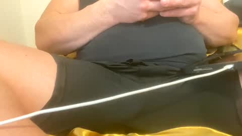 Snapshot of livinlife4now85 chatting on 01/28/25, 02:42 Cum4fun online show from 01/28/25, 02:42