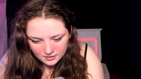 Liv online show from 04/28/26, 02:27