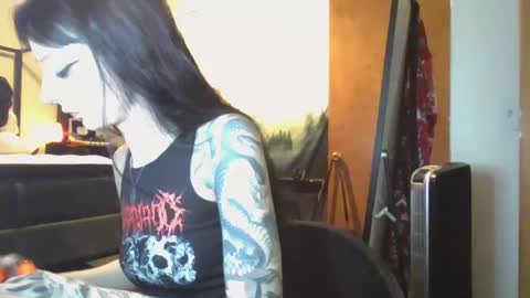 Liv Mirage online show from 01/22/25, 11:21