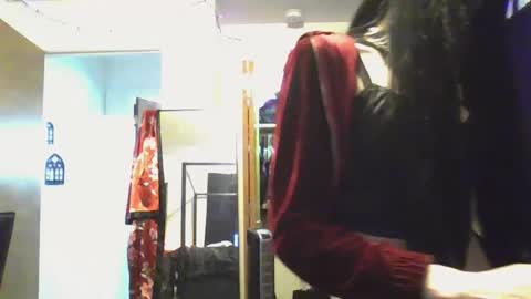 Liv Mirage online show from 02/05/25, 10:55