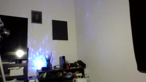 Liv Mirage online show from 02/12/25, 02:45