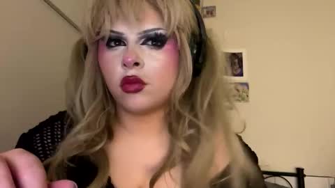 livvybee online show from 02/19/26, 09:05