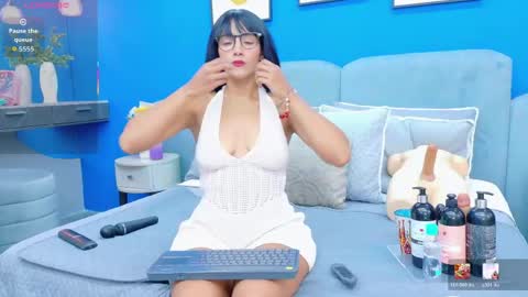 Snapshot of lixiepeyton chatting on 05/06/26, 02:08 lixiepeyton online show from 05/06/26, 02:08