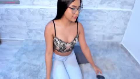 Snapshot of lixy_x chatting on 02/07/25, 10:52 Lixy x online show from 02/07/25, 10:52