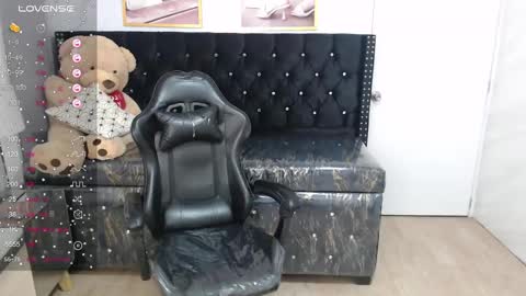 Liz online show from 03/01/25, 09:29