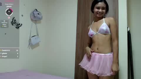 Snapshot of liz7skinny chatting on 06/05/26, 09:53 Liz7skinny online show from 06/05/26, 09:53