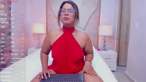 Snapshot of liz_ariza4u chatting on 03/22/26, 01:42 online show from 03/22/26, 01:42