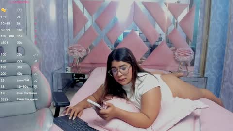 Snapshot of liz_ariza4u chatting on 03/31/26, 04:13 online show from 03/31/26, 04:13