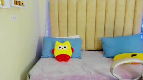 Snapshot of liz_bohemia chatting on 01/10/25, 11:18 LIZ online show from 01/10/25, 11:18