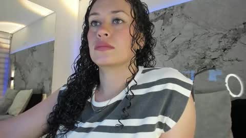 Liz  online show from 11/07/25, 10:15