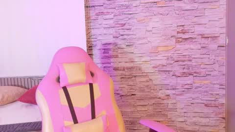 liz_monserrat online show from 02/08/26, 02:20