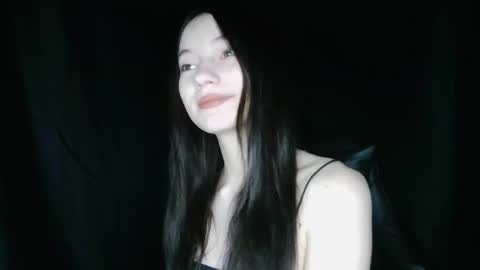 Liza  Kitty online show from 11/25/25, 09:20