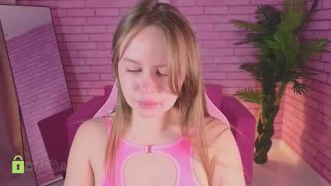 Snapshot of liza_swag chatting on 01/13/26, 01:00 Iris online show from 01/13/26, 01:00