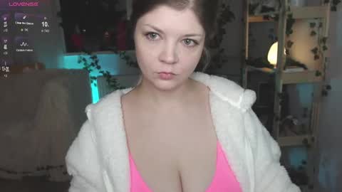 Liza Wet online show from 01/26/25, 03:17