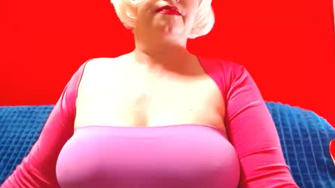Snapshot of lizabrazzer chatting on 05/15/26, 04:52 LizaBrazzer online show from 05/15/26, 04:52