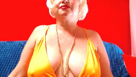 Snapshot of lizabrazzer chatting on 07/01/26, 03:19 LizaBrazzer online show from 07/01/26, 03:19
