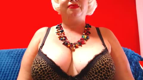 Snapshot of lizabrazzer chatting on 07/24/26, 12:03 LizaBrazzer online show from 07/24/26, 12:03