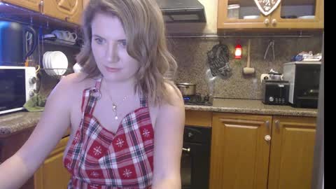 LizaCakes online show from 12/30/24, 04:08
