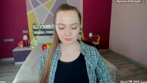 Girl next door online show from 05/16/26, 11:31