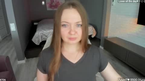 Girl next door online show from 07/10/26, 11:35
