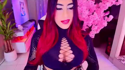 Liza Goth online show from 10/26/25, 08:59