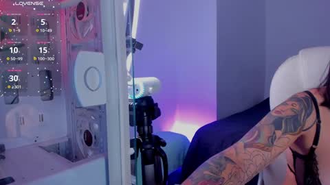 Liza online show from 12/26/24, 02:44