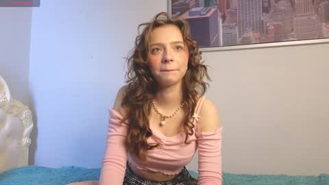 Snapshot of lizbethbiers chatting on 01/18/25, 03:20 Hello there im Amelia Im new here Lets have fun online show from 01/18/25, 03:20