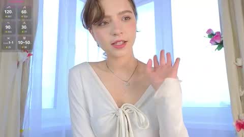 Snapshot of lizbethbiers chatting on 09/19/25, 03:19 Hello there im Amelia Im new here Lets have fun online show from 09/19/25, 03:19