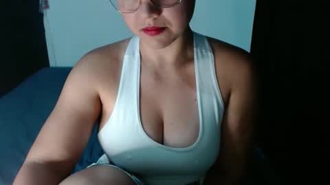 Snapshot of lizbodu chatting on 12/28/24, 02:01 Lizze Bodu 3 online show from 12/28/24, 02:01