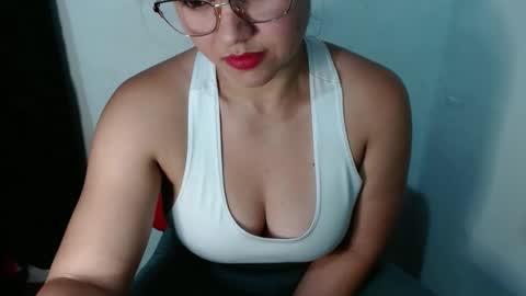 Snapshot of lizbodu chatting on 01/06/25, 10:58 Lizze Bodu 3 online show from 01/06/25, 10:58