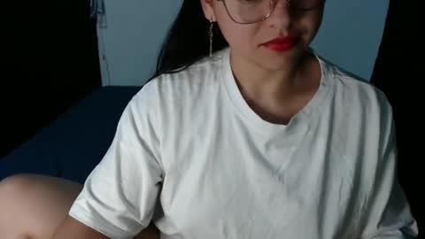 Snapshot of lizbodu chatting on 02/18/25, 01:32 Lizze Bodu 3 online show from 02/18/25, 01:32