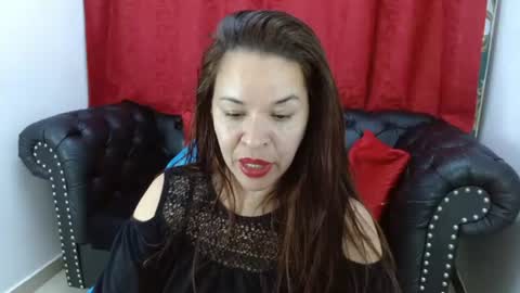 L I Z  E T H   online show from 07/14/26, 08:03