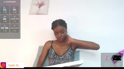 liz online show from 01/10/25, 01:10