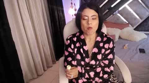 Lizha  online show from 02/12/25, 12:05