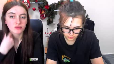 Snapshot of lizi_blow chatting on 01/10/25, 01:52 Lizi online show from 01/10/25, 01:52