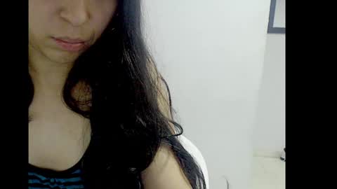 lizz1305 online show from 01/27/25, 09:33