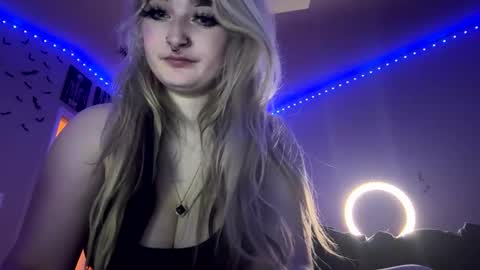 Lizz  online show from 01/25/25, 07:28